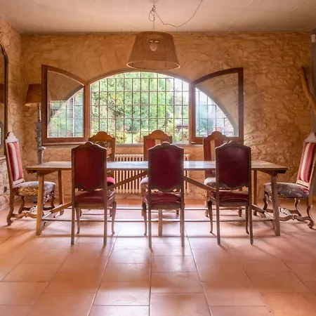 Bell-lloc Country house