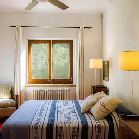 Bell-lloc Country house *